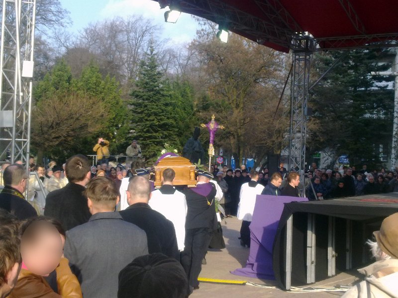 20120328236a.jpg