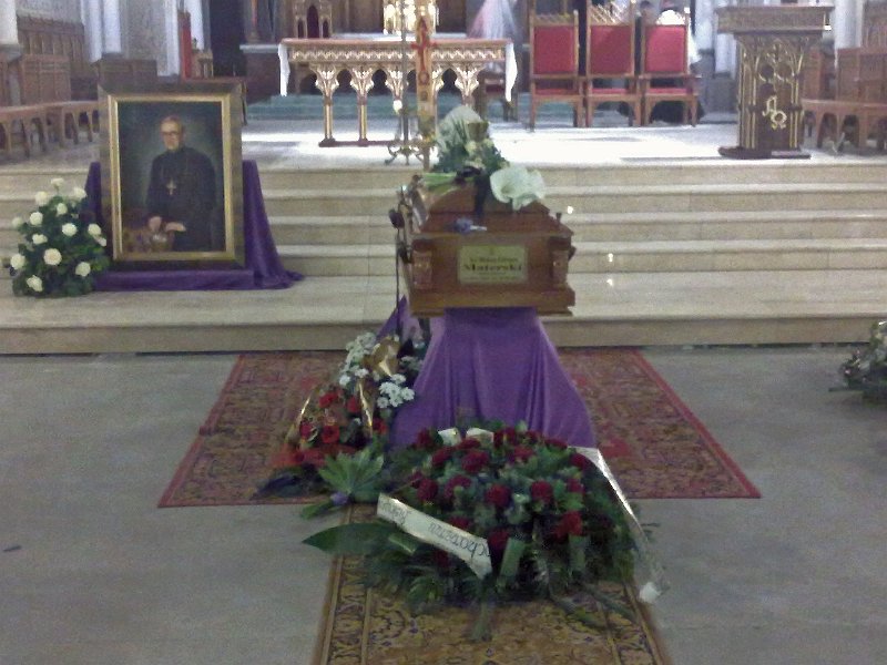 20120328244a.jpg